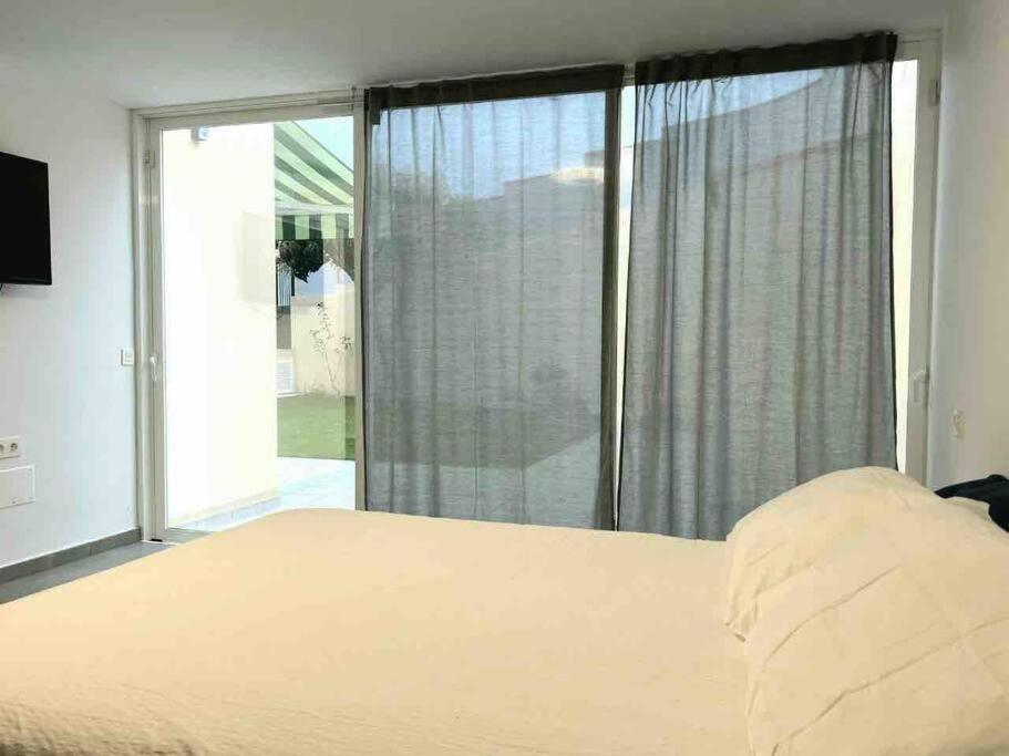 קנדלריה Precioso Apartamento Con Piscina A 50M De La Playa מראה חיצוני תמונה
